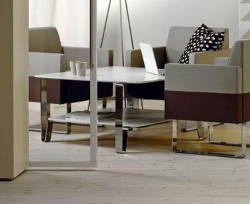 Soffbord Materia Cosmo vit/krom 133x70 cm - begagnad