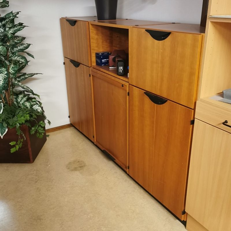 Kontorsskåp körsbär Paketpris 3 delar - begagnad