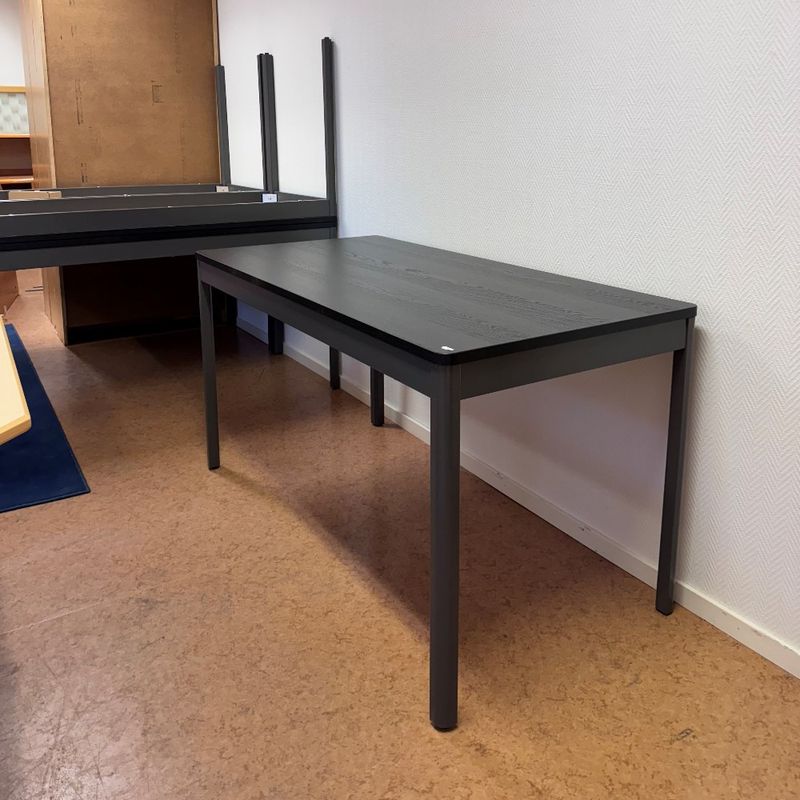 Bord Idåsen 140x70 cm svart/grå - begagnad